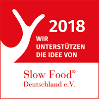 Slow Food ist eine weltweite Bewegung, die sich für eine lebendige und nachhaltige Kultur des Essens und Trinkens einsetzt. www.slowfood.de Slow Food ist eine weltweite Bewegung, die sich für eine lebendige und nachhaltige Kultur des Essens und Trinkens einsetzt. www.slowfood.de